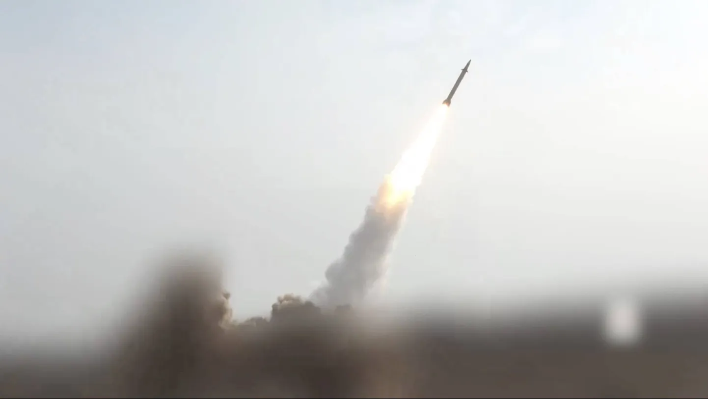 Jeemeni huthimässuliste raketi start. Foto on illustratiivne.