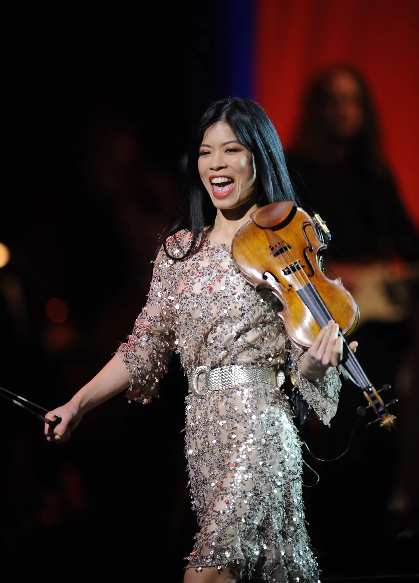 Известная скрипачка Ванесса Мае будет на Олимпиаде в Сочи будет единственной представительницей Таиланда (горные лыжи).