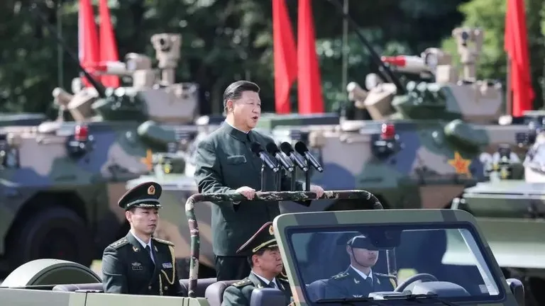 Замена командующих Ракетными войсками знаменует собой крупнейшую внеплановую перестановку в военном руководстве Китая почти за 10 лет