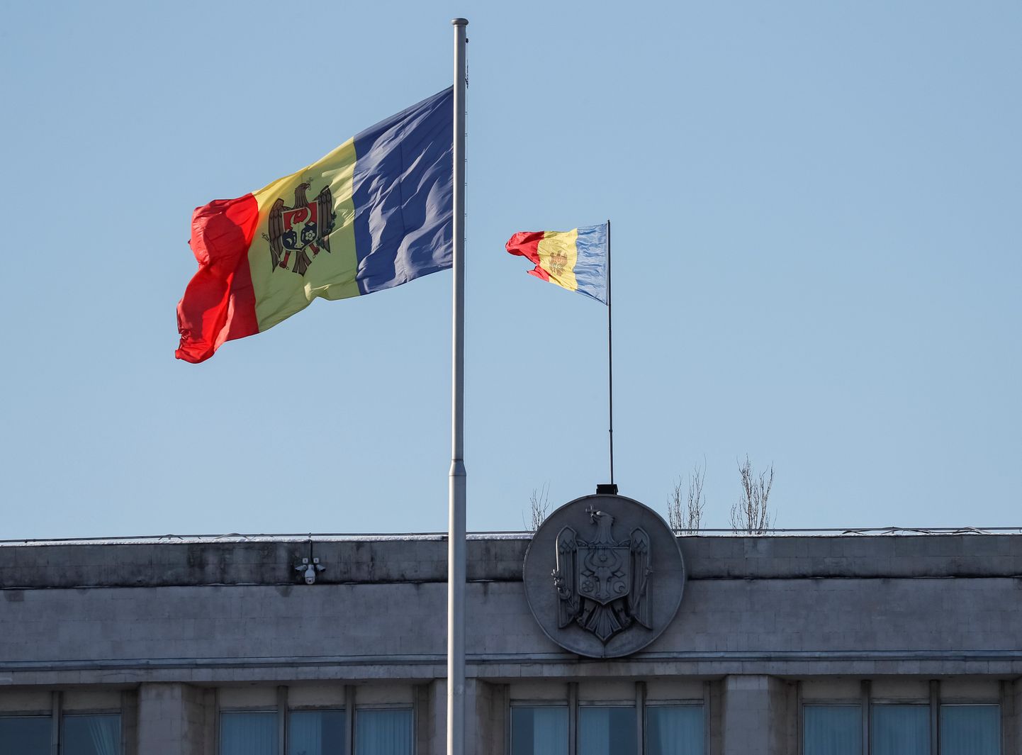 Moldovas karogs. Ilustratīvs attēls.
