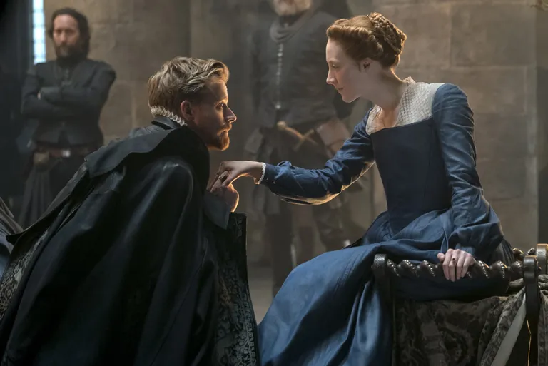 Saoirse Ronan ja Jack Lowden filmis «Mary, šotlaste kuninganna»