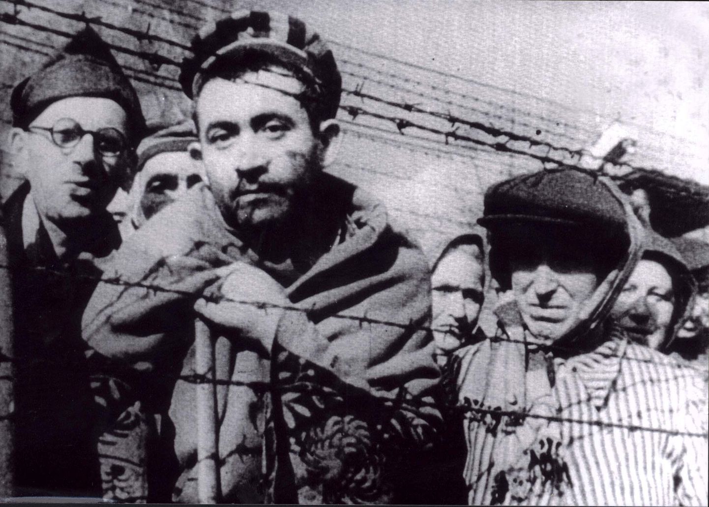 Заключенные концентрационного лагеря