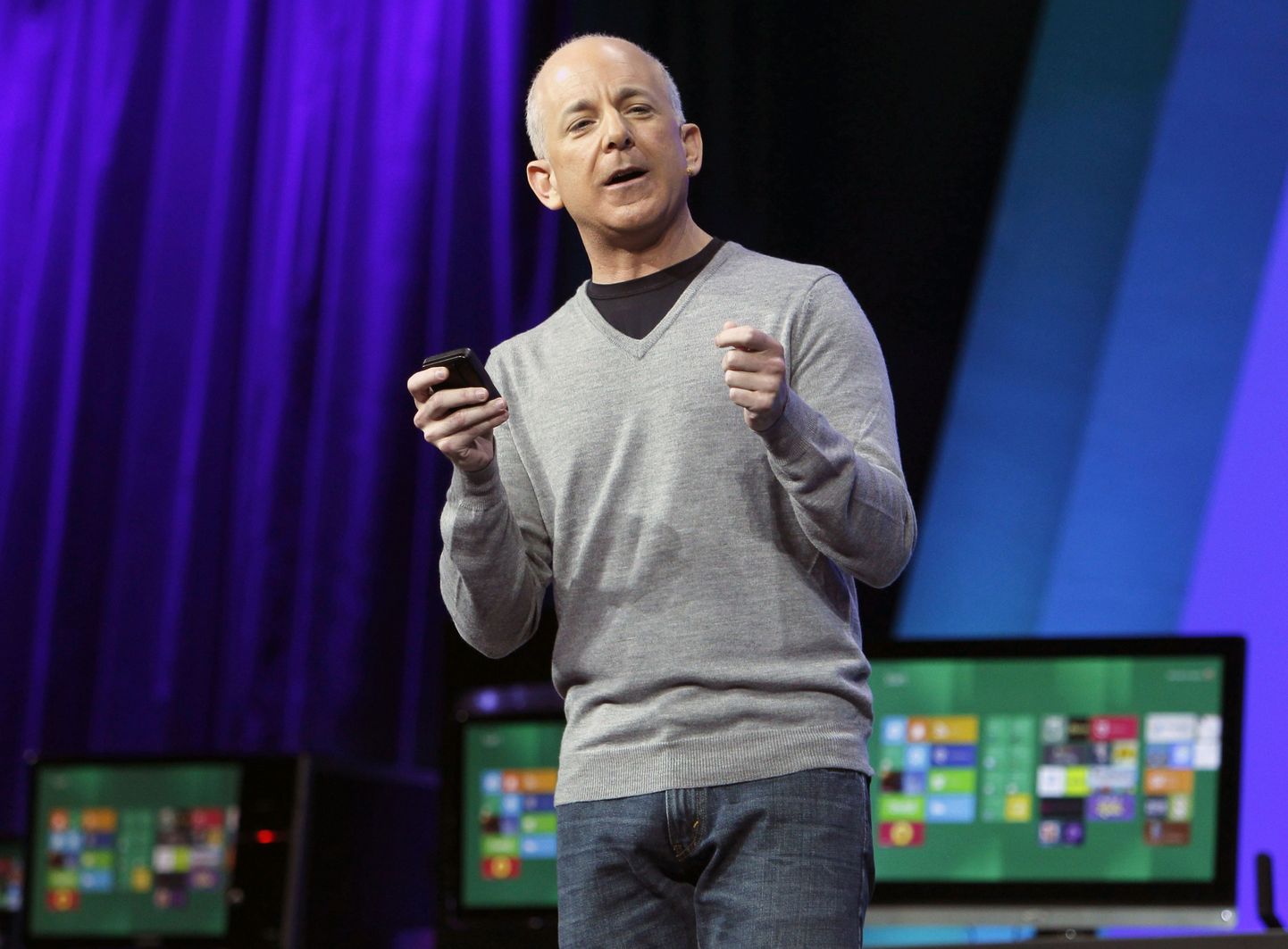 Microsoft Windowsi juht Steven Sinofsky tutvustas Windows 8.