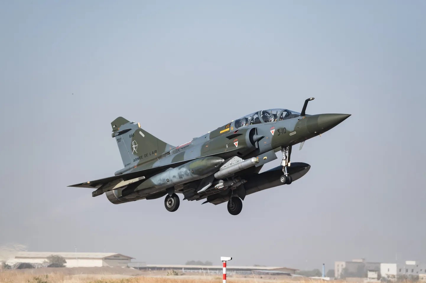 Prantsuse uuenenud Mirage 2000D hävitajad jäävad veel teenistusse pikaks ajaks.