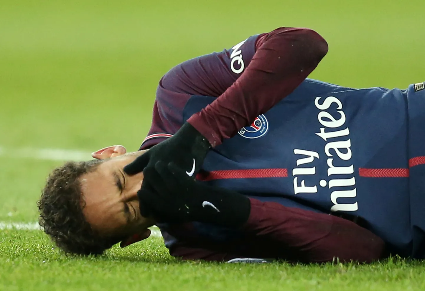 Vigastatud Neymar on hooaja teise poole sisuliselt vahele jätnud.