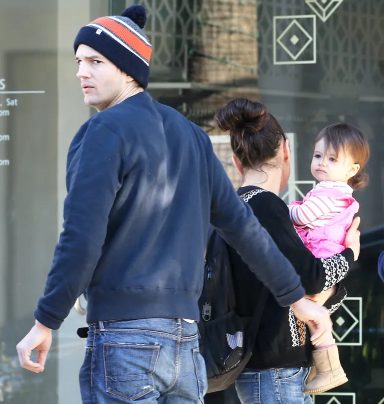 Mila Kunis ja Ashton Kutcher tütre Wyattiga