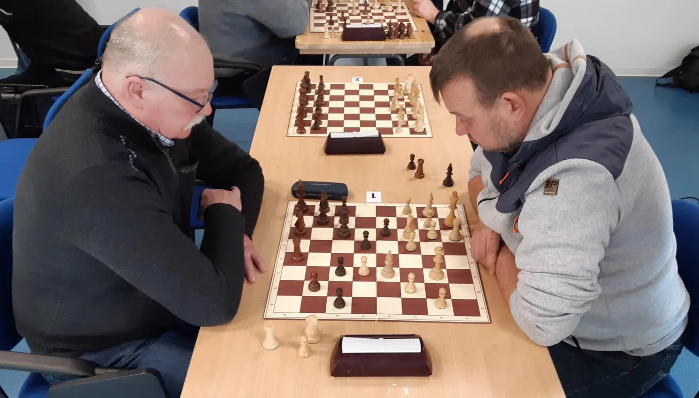 Kalev Pagar vasakul, Eino Vaher paremal.