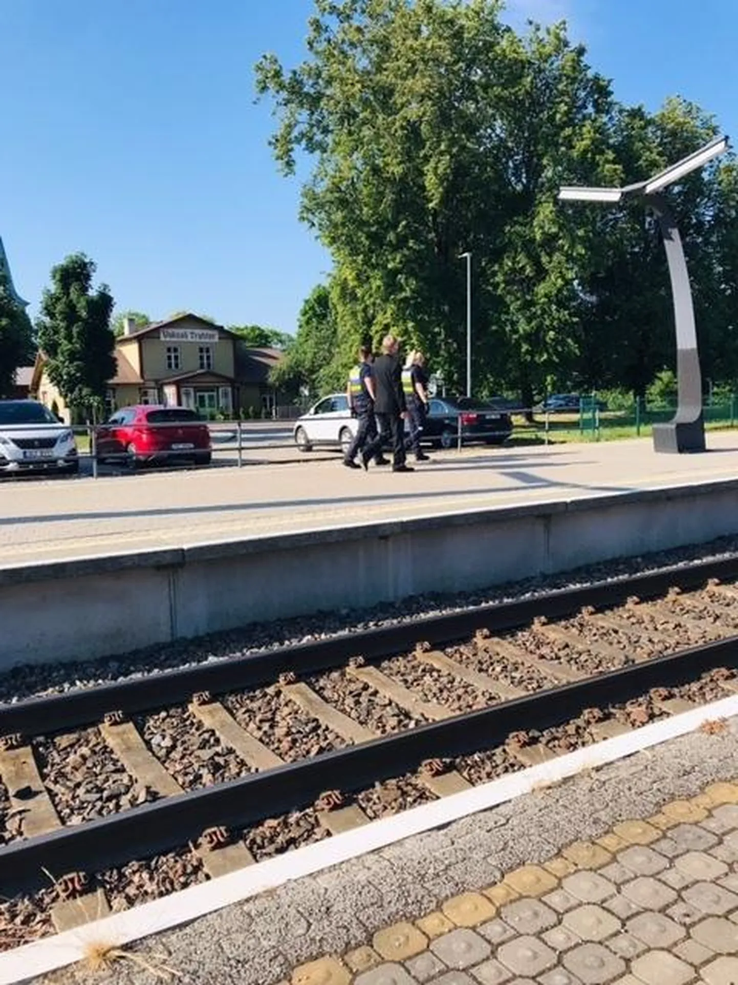 Peale vestlust politseiga tuli tüli tekitanud reisija vabatahtlikult rongilt maha.
