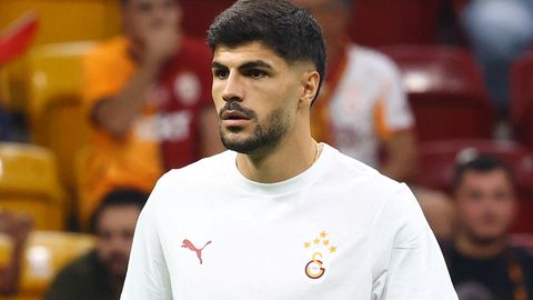 Turcijas futbola likmju skandāls: starp pagaidu diskvalificētajiem arī izlases spēlētājs