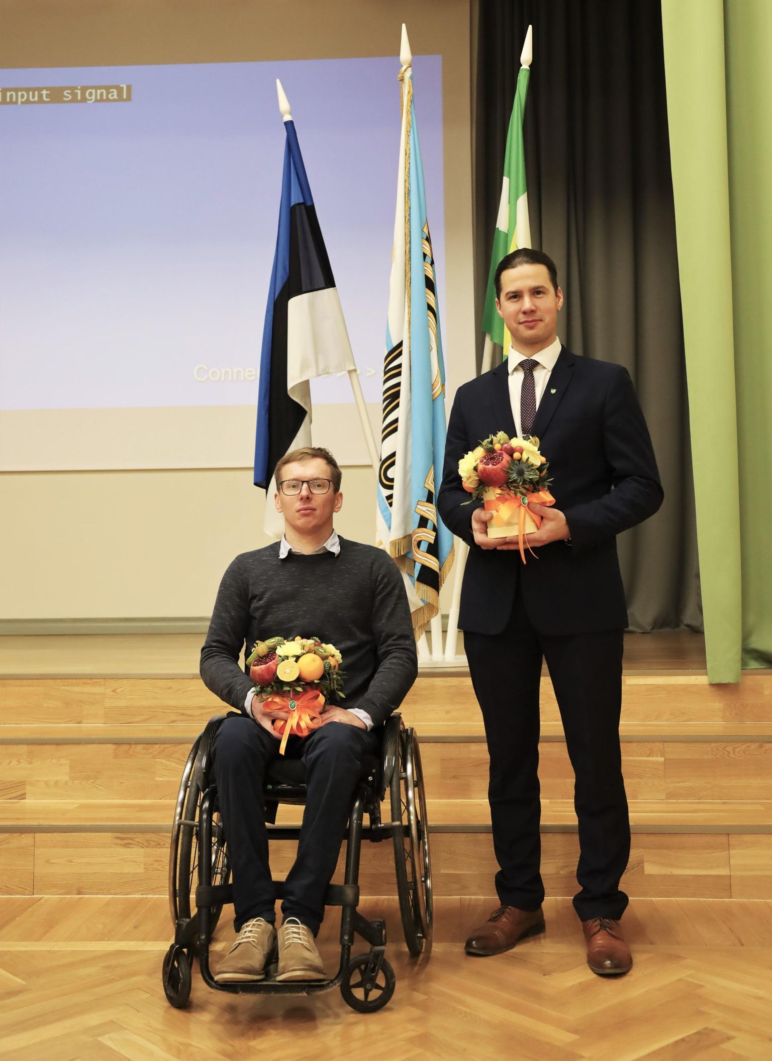 Volikogu esimees Lauri Drubinš (paremal) ja aseesimees Andres Illak
