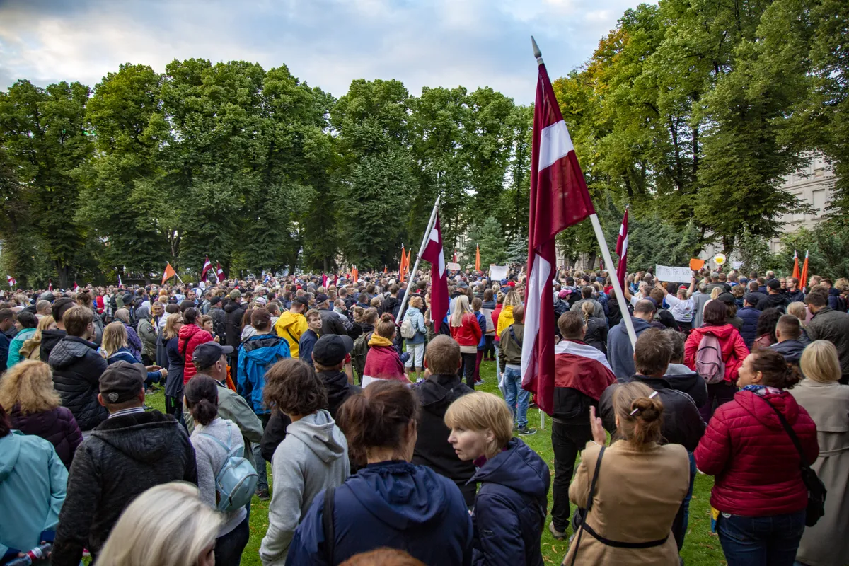 Mītiņš pret obligāto "Covid-19" vakcināciju.
