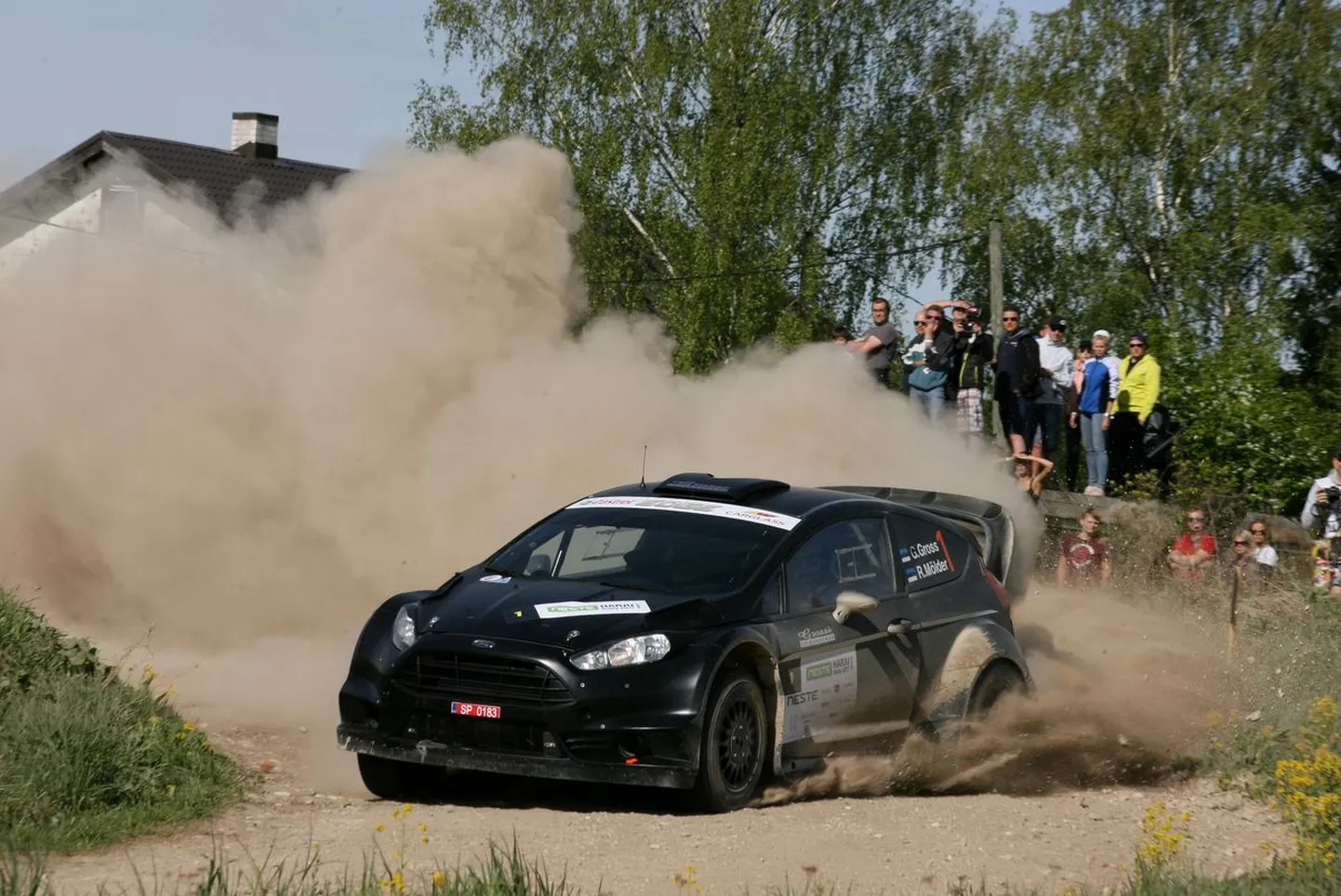 Georg Gross ja Raigo Mõlder Harju rallil kihutamas.