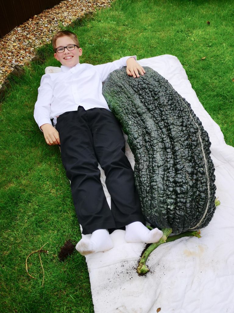 12-aastane James Courtney-Fortey ja 72,2 kilogrammi kaaluv kabatšokk