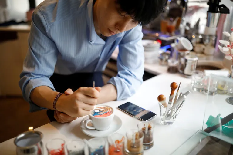 Lee Kang-bin «Karjet» maalimas / Scanpix