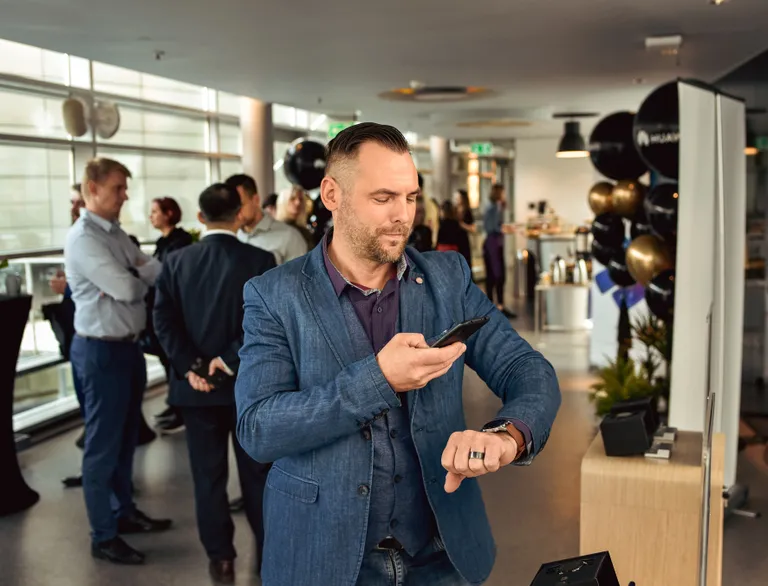 Ansis ar savu viedpulksteni Huawei Watch GT2