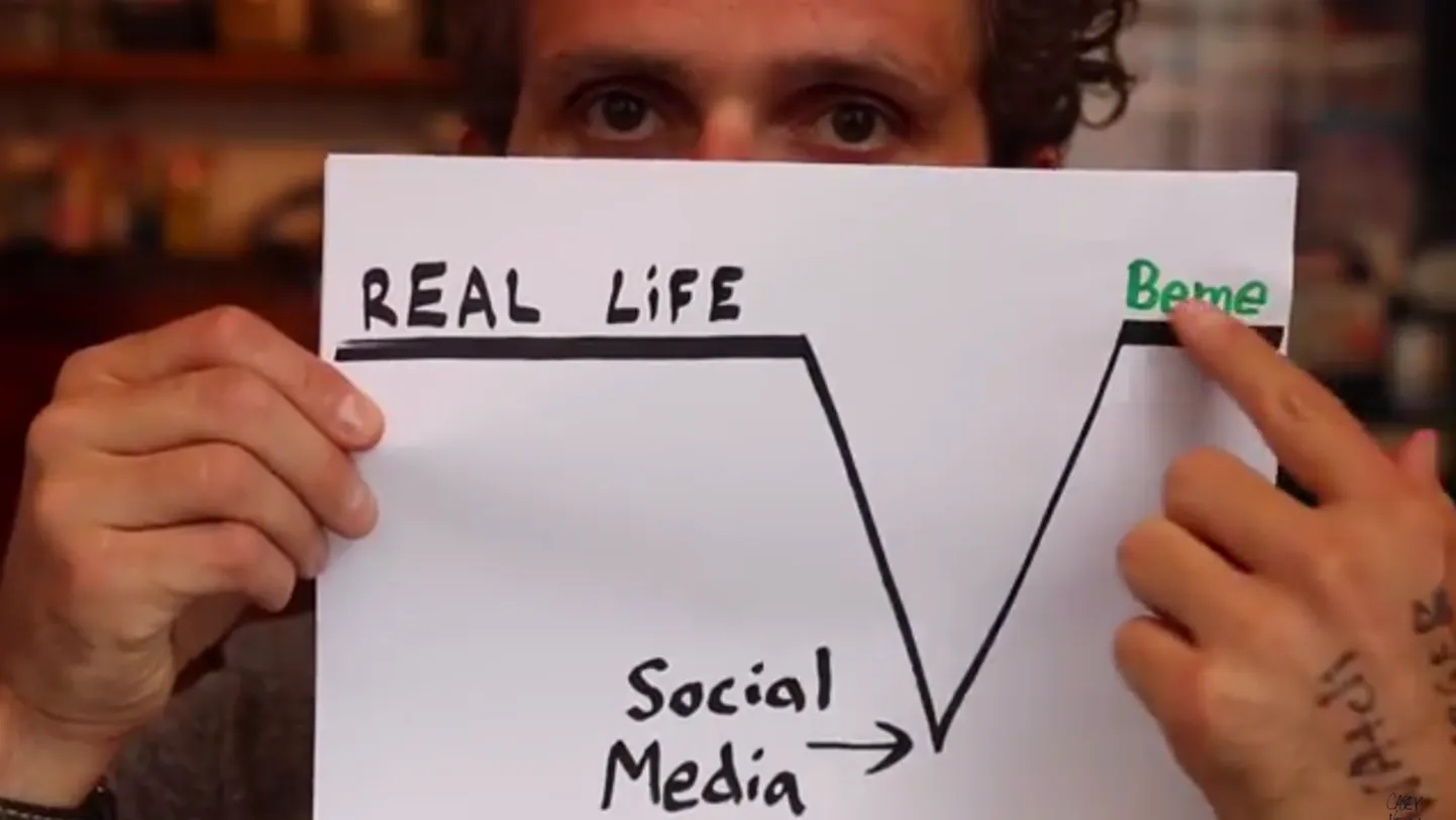 Casey Neistat tutvustamas oma uut rakendust Beme