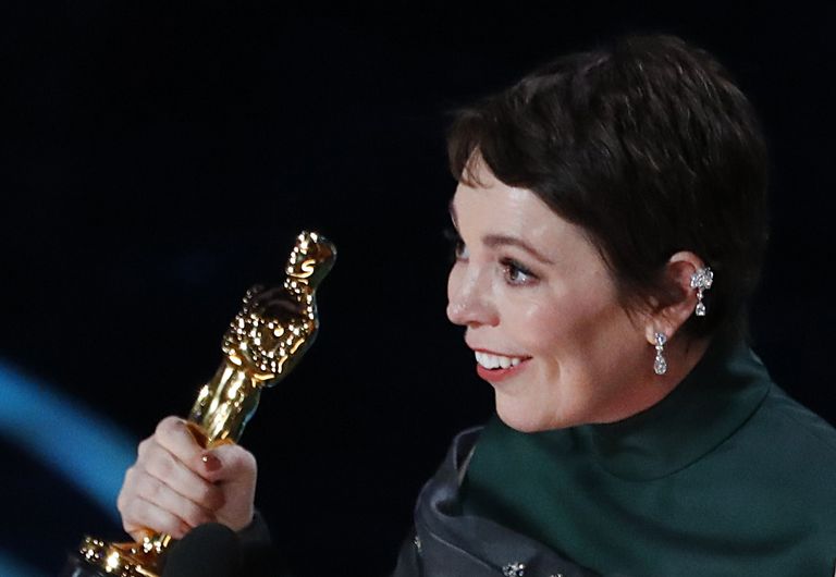 Olivia Colman sai briti kuninganna Anne'i kehastamise eest naispeaosatäitja Oscari