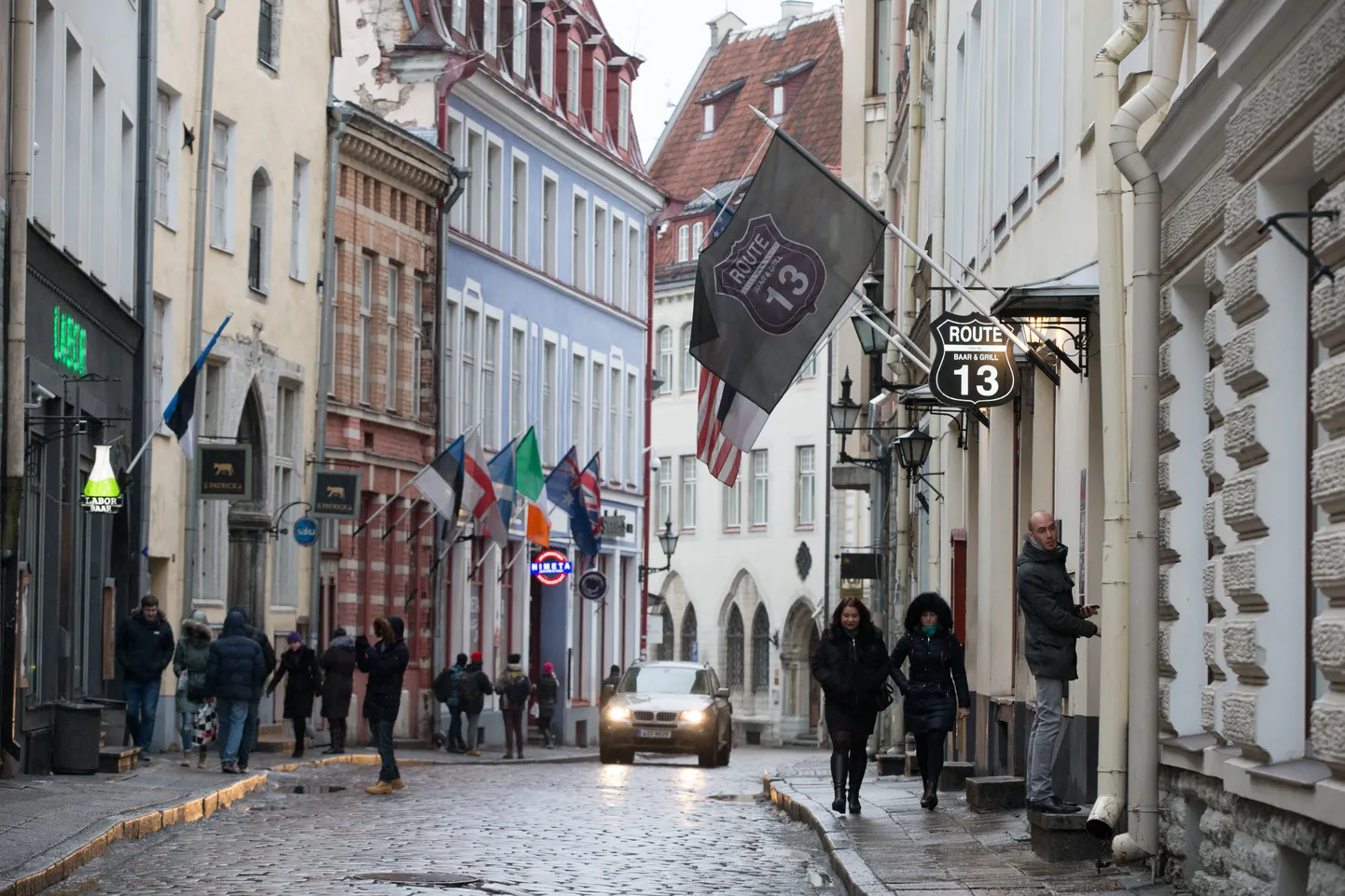 "Бермудский треугольник" в Старом городе Таллинна.