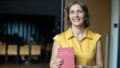 Eesti naiskirjanduse auhind tuleb taas