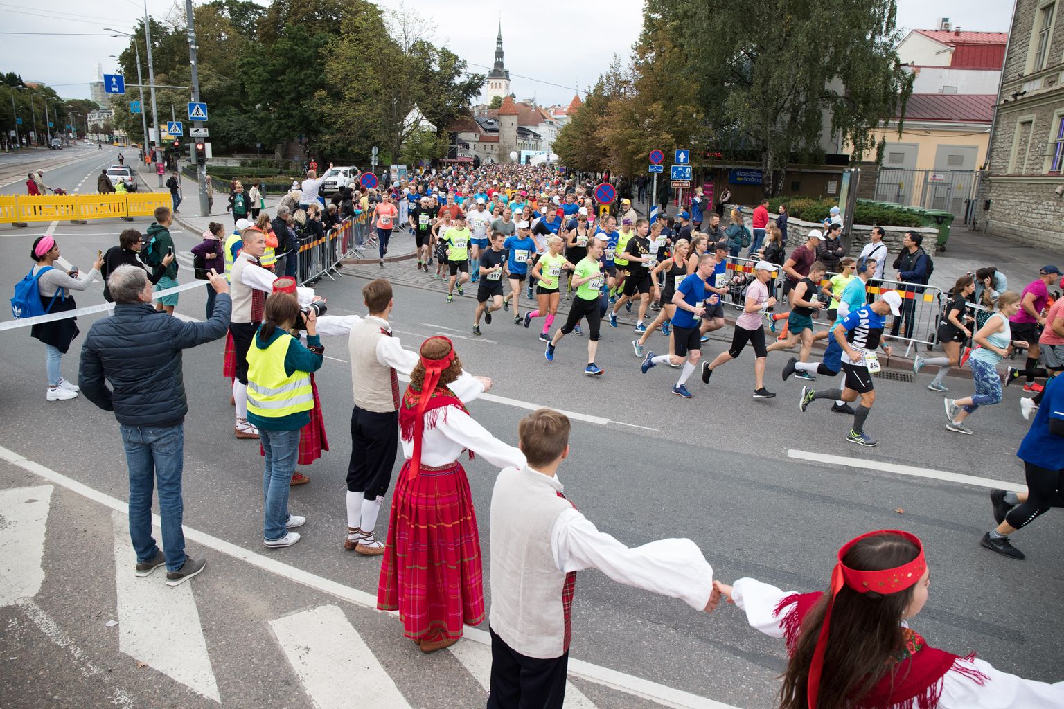 Tallinna maratoni poolmaraton 2019. aastal.

Tallinn Marathon, half-marathon.
tl/Foto Tairo Lutter/POSTIMEES