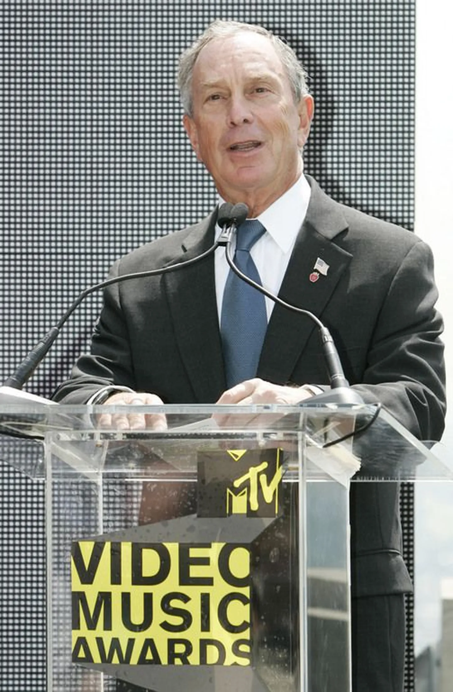 Michael Bloomberg.