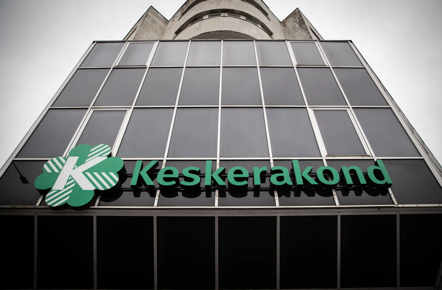 Keskerakonna büroo.