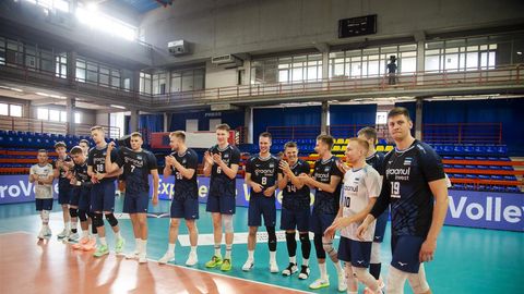 Estonia loses painful 3-2 volleyball match to Sweden in European League