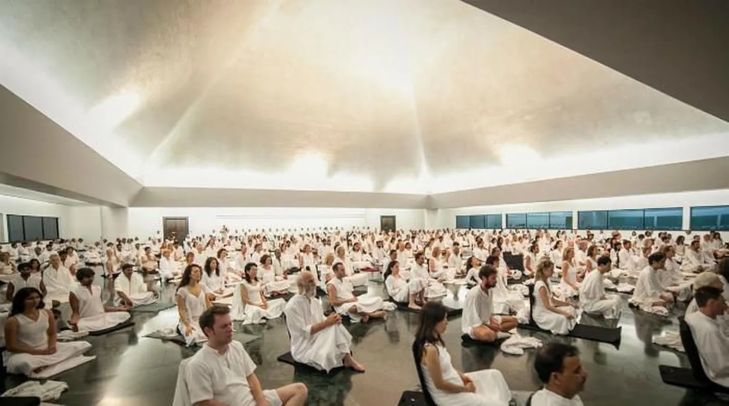 OSHO Rahvusvaheline Meditatsiooni Keskus Punes.
