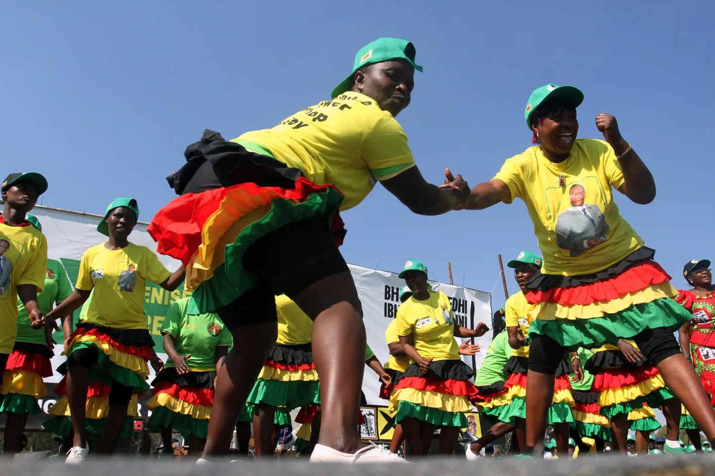 Zimbabwe naised
