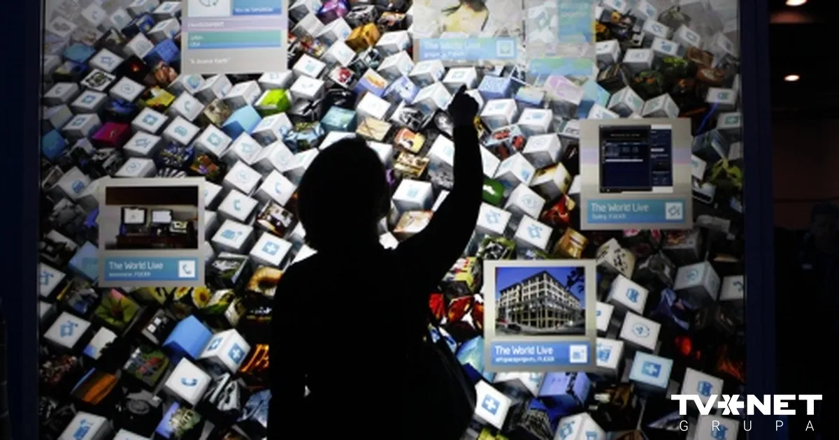 Ar ko savu darbību sāka tehnoloģiju giganti?