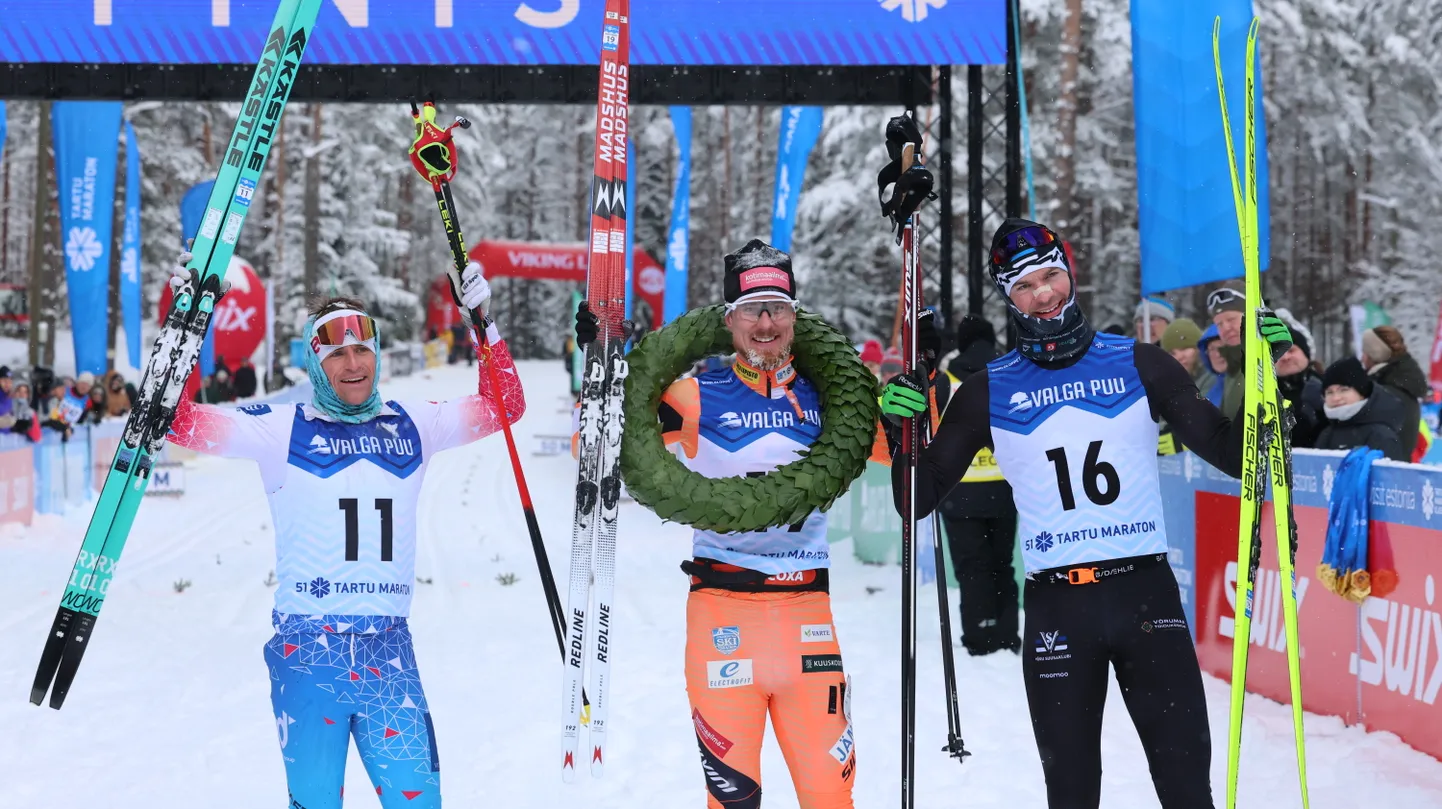 Tartu maratoni võitja Lauri Lepistö, hõbedamees tšehh Fabian Stocek ja parima eestlasena lõpetanud Raido Ränkel.