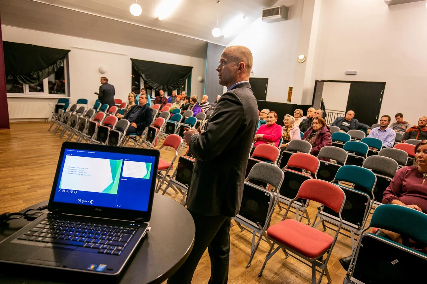 Enne hääletust toimus kaks külade üleminekule pühendatud infopäeva.