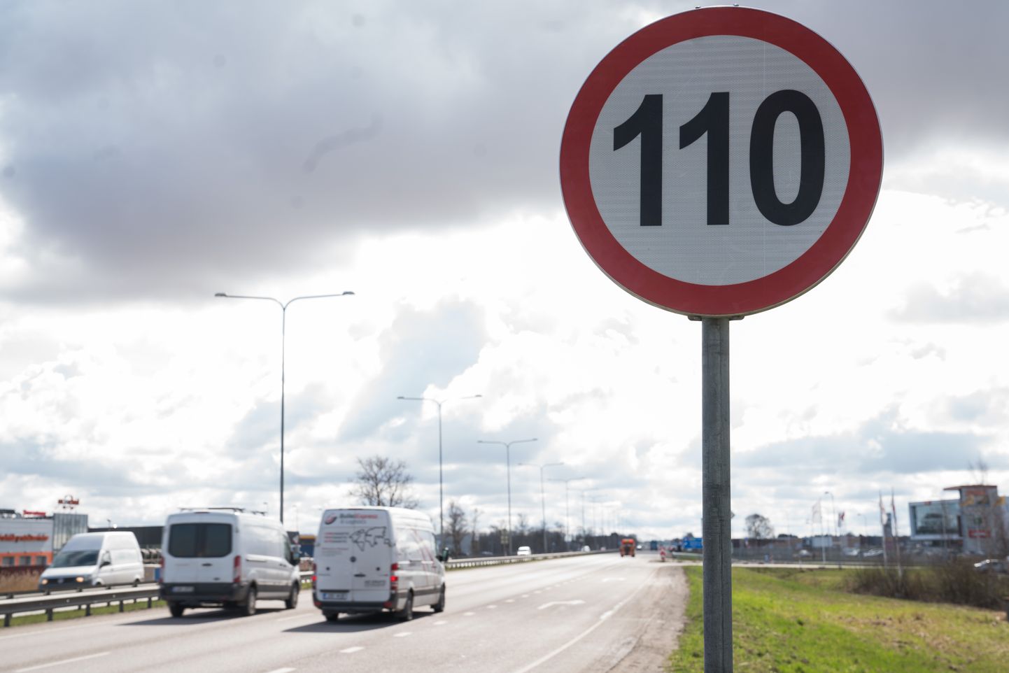 110km/h Tallinna-Tartu maanteel