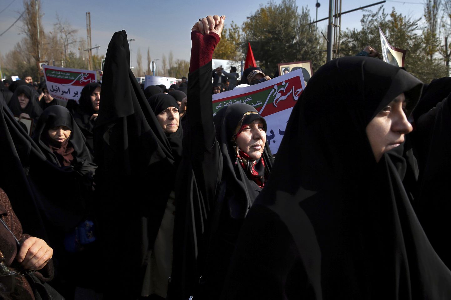 Valitsuse toetajad Teheranis.