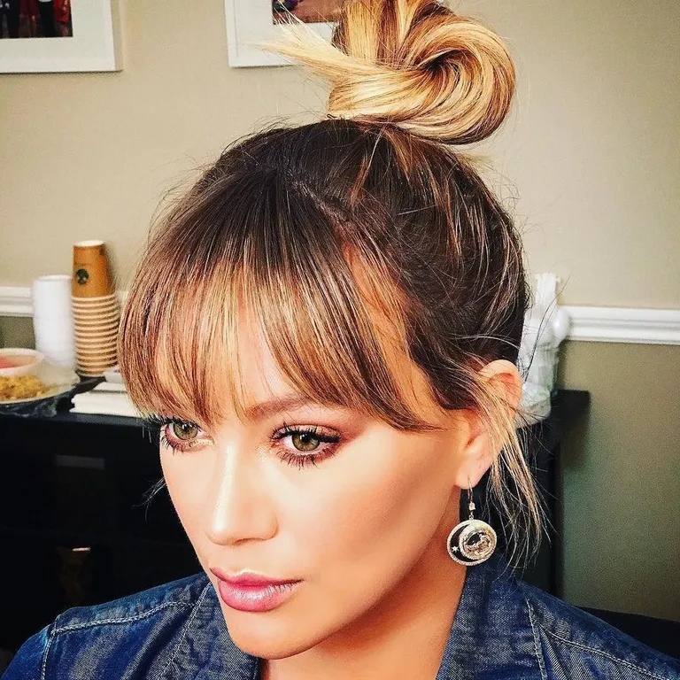 Hilary Duff.