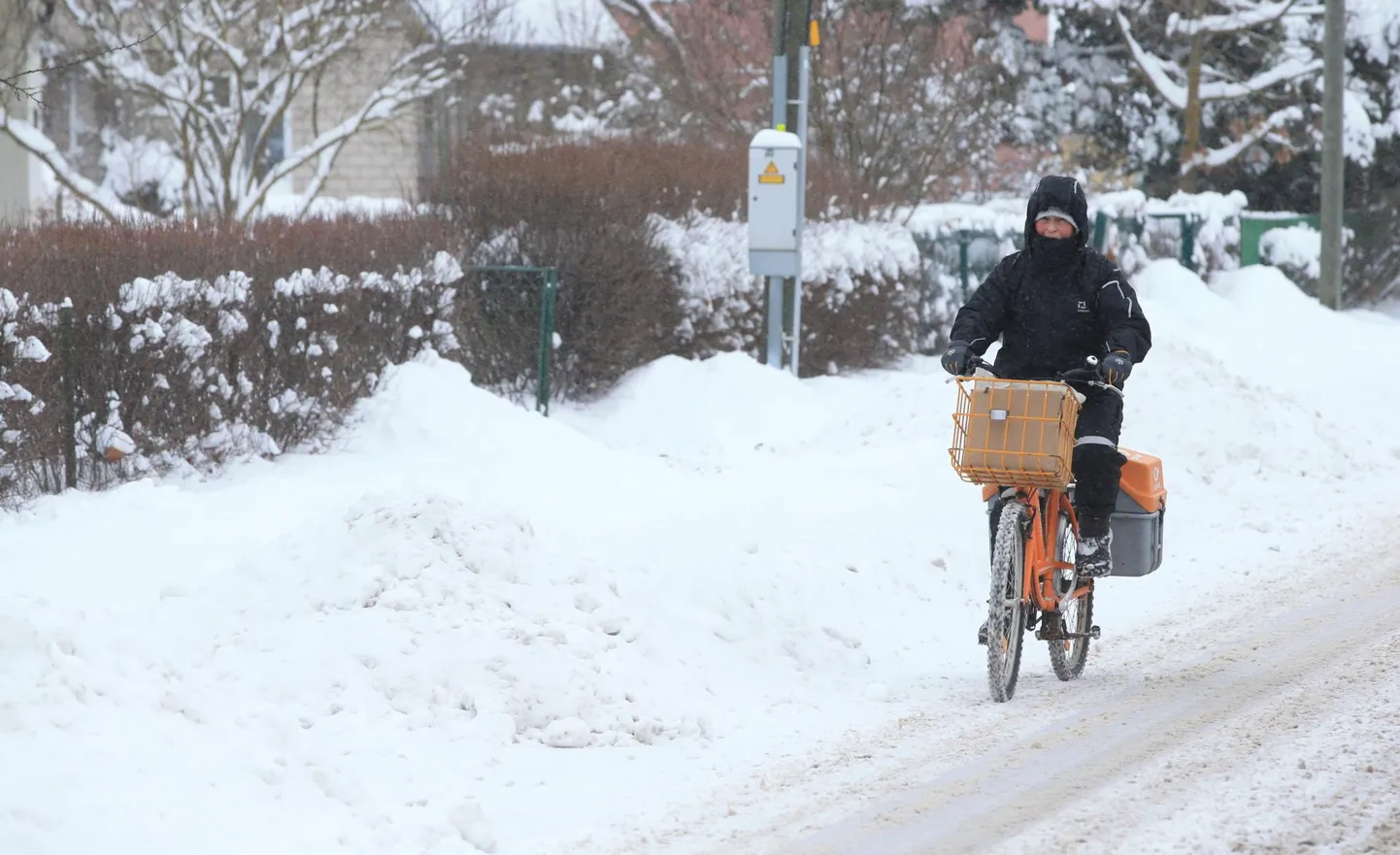 Posti kojukanne võib olla raskete teeolude tõttu häiritud.