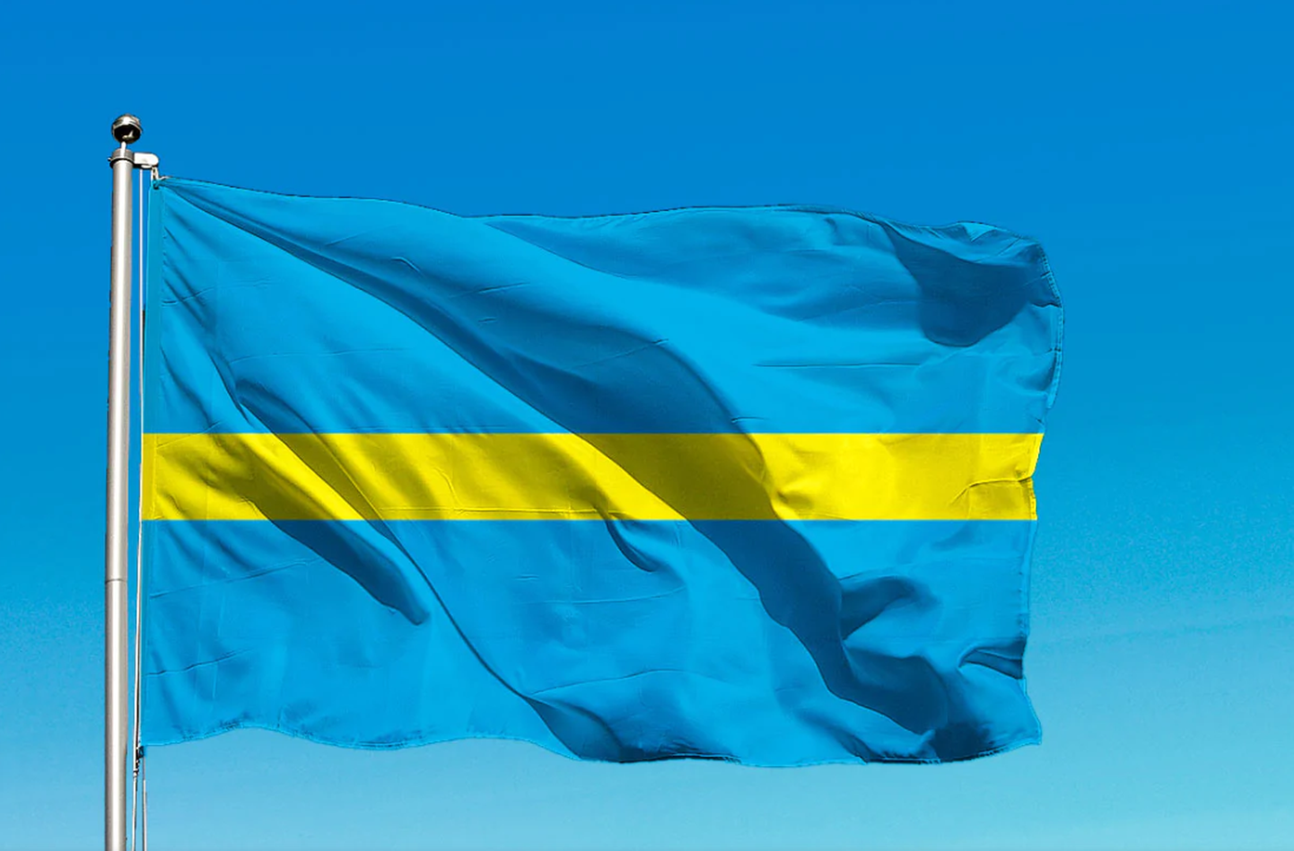 Rakvere linna lipu kavand kinnitati Eesti Linnadeliidu vapikomisjoni soovitusel 16. detsembril 1937.