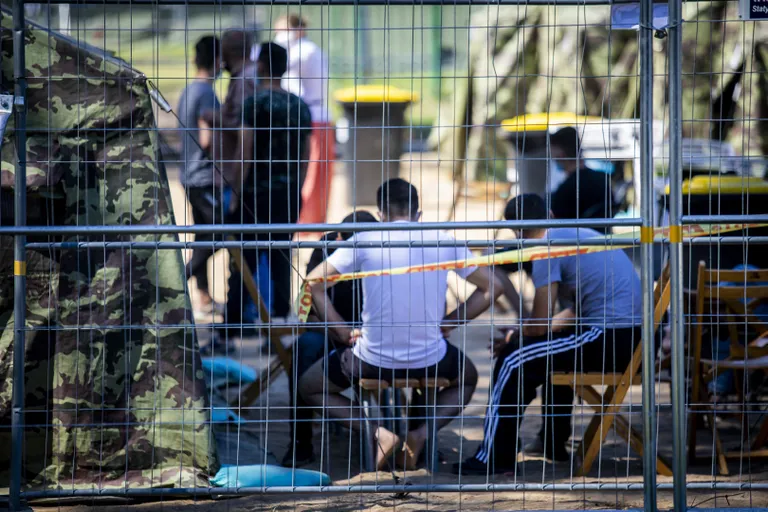 Telšu pilsētiņas nelegālajiem migrantiem Lietuvā.