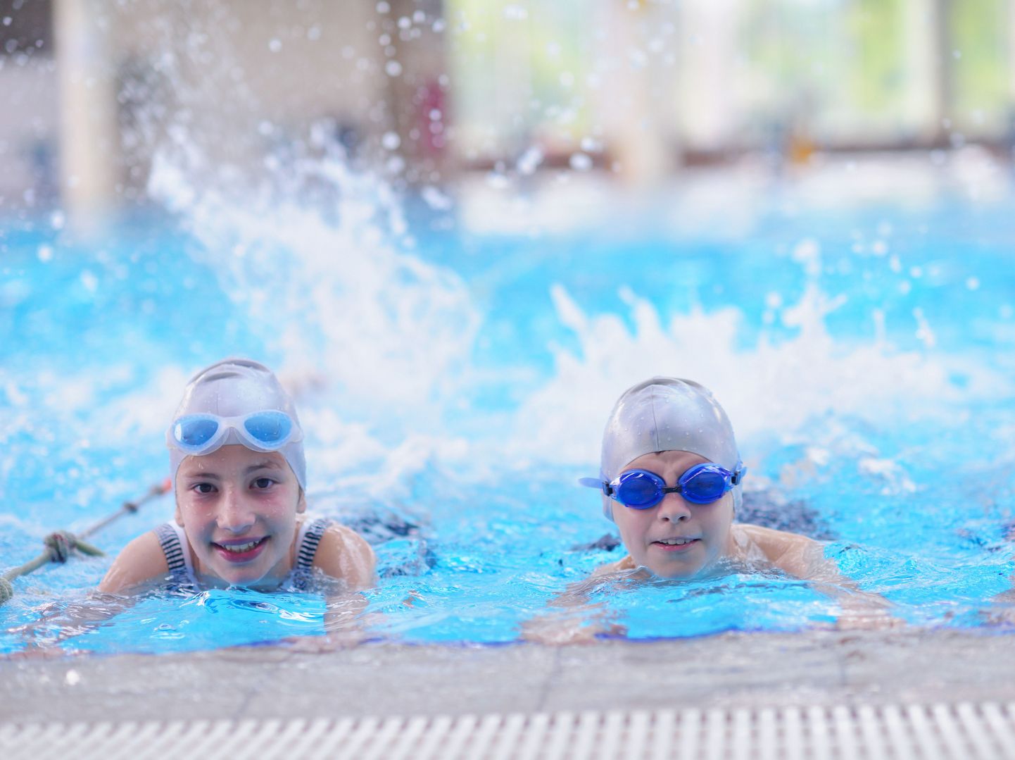 Treenrite kinnitusl tuleb laste ujumistreeningutega alustada juba enne kooli.