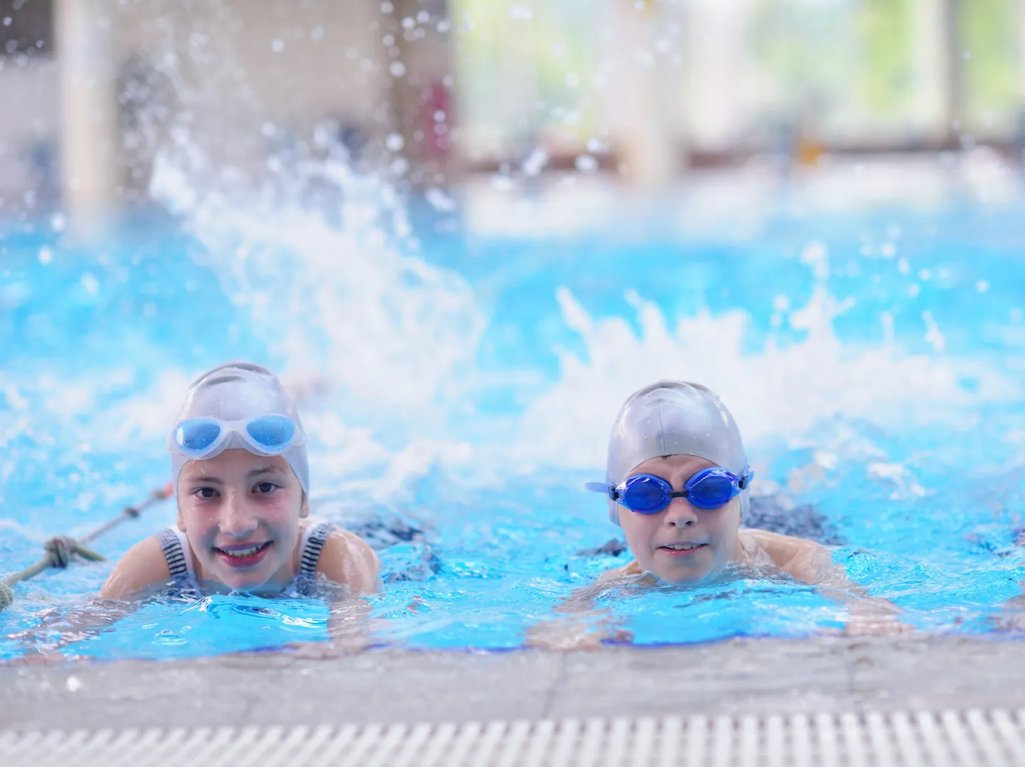 По словам тренеров, плаванием нужно начинать заниматься в дошкольном возрасте.