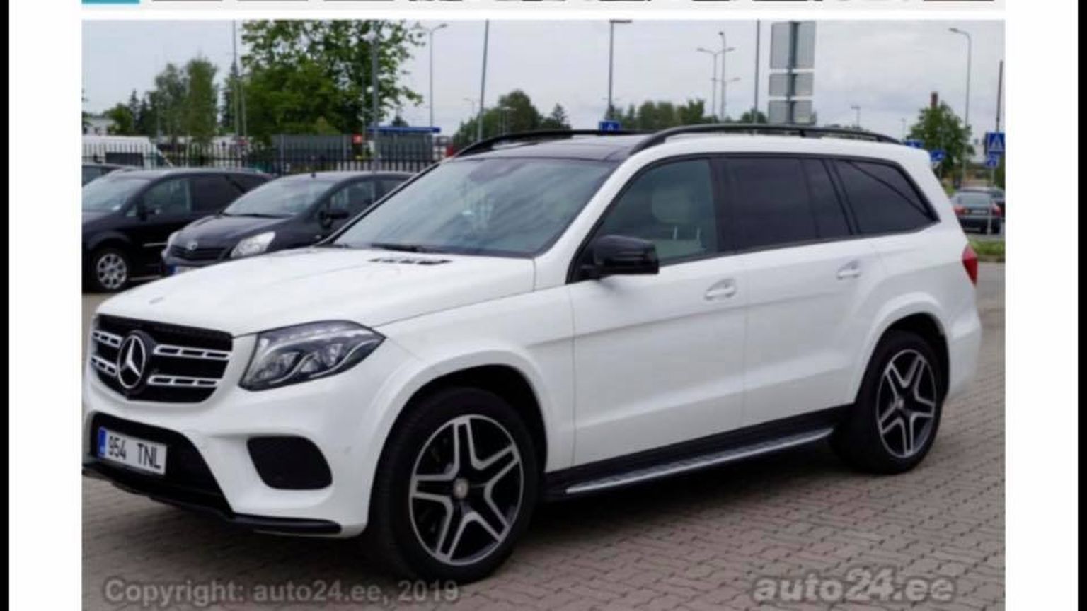 В Тарту угнали Mercedes-Benz.