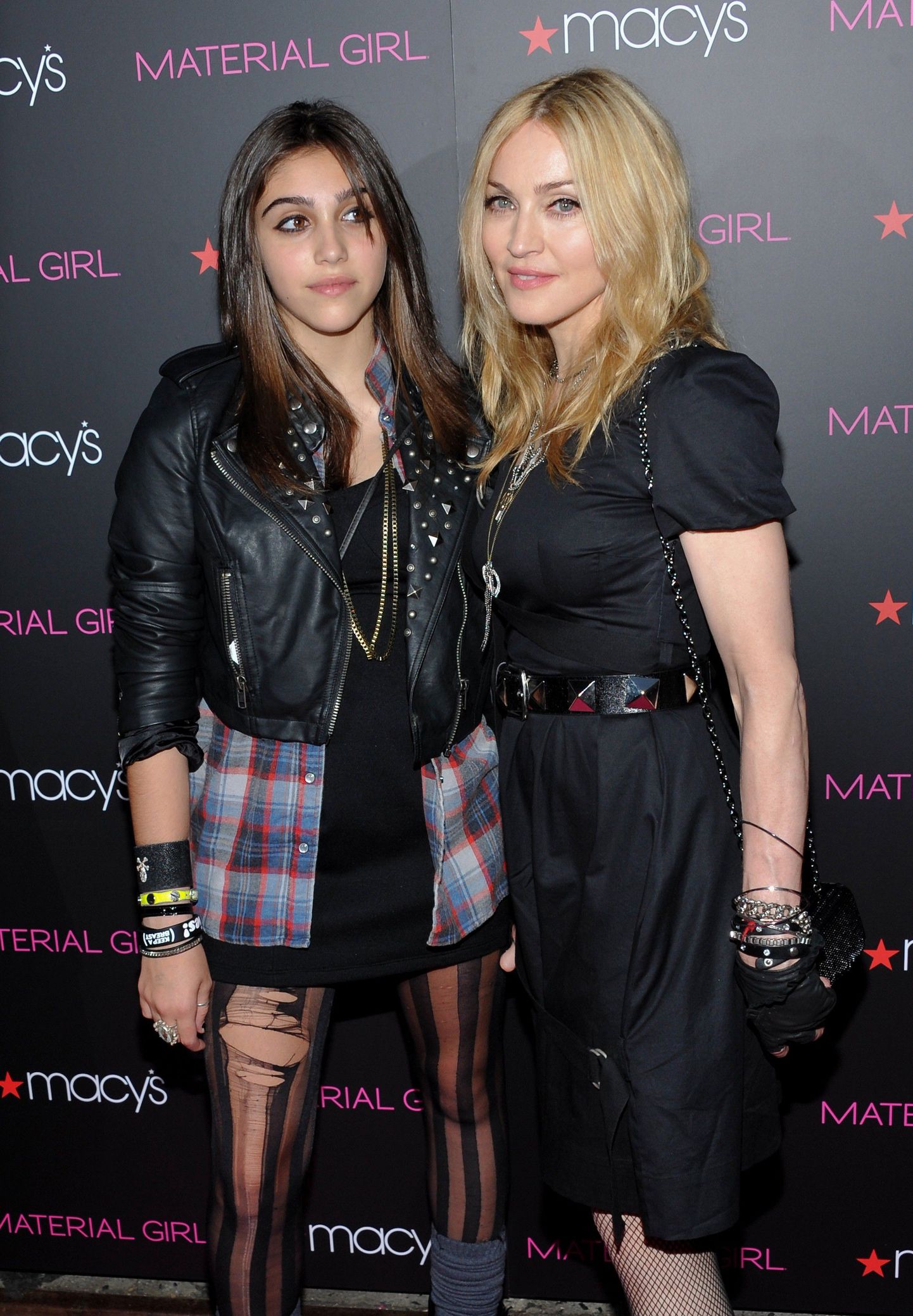 Мадонна с дочерью Лурдес на презентации модной коллекции Material Girl.