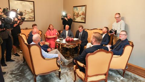 GALERII ⟩ Hussar: Ülle Madise on valmis kandideerima