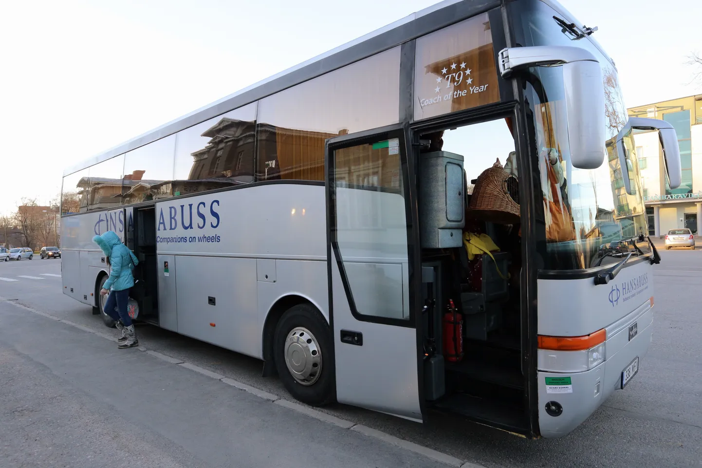 Hansa Liinide autobuss.