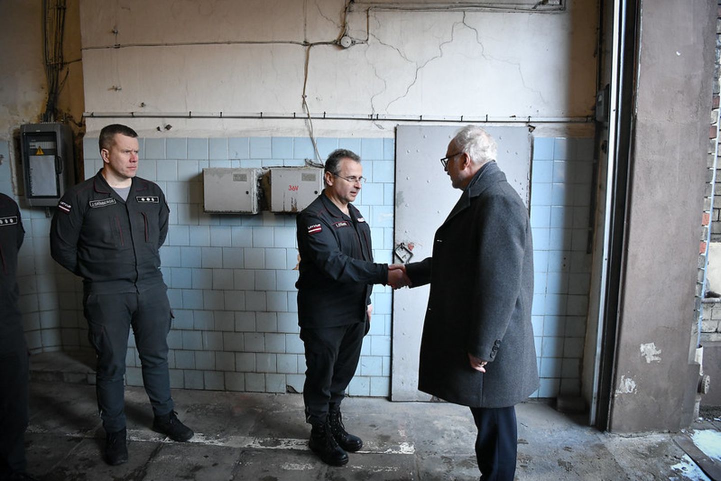 Эгил Левитс во время посещения Рижского центрального полицейского участка и 3-й части Рижского регионального управления VUGD