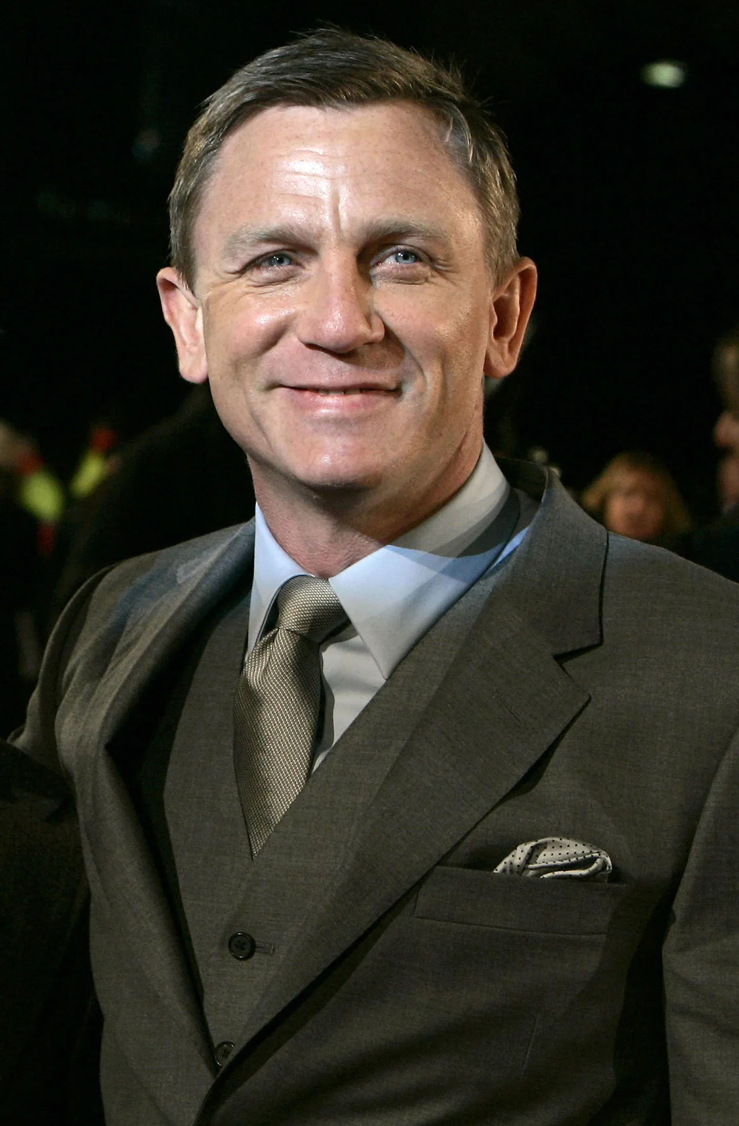 Daniel Craig