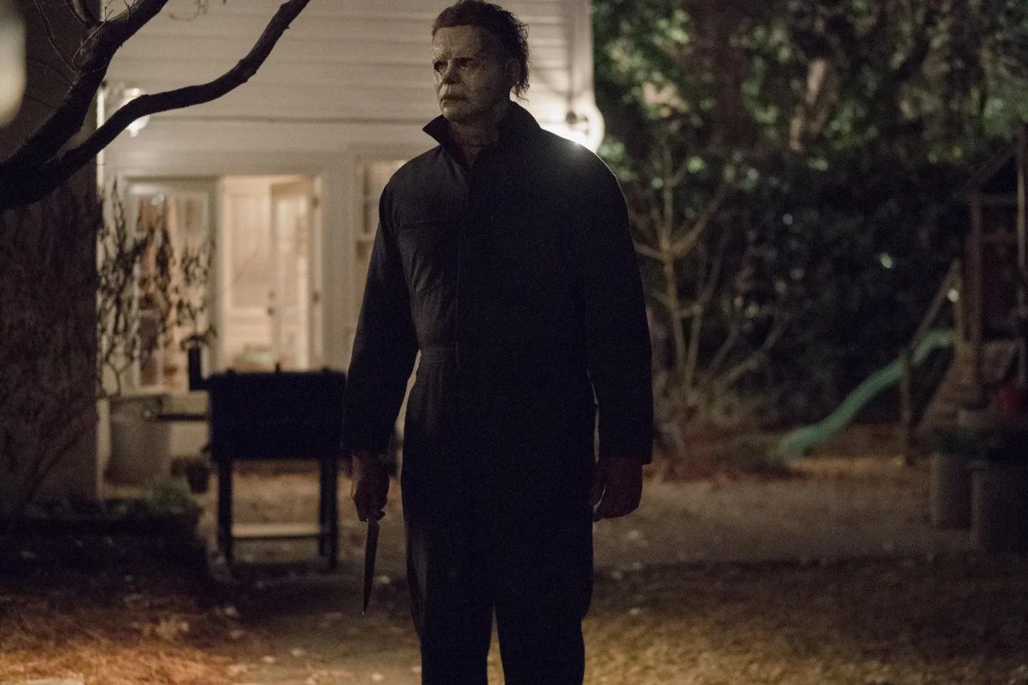 Tema ise! Michael Myers (Nick Castle) on jälle kodus käimas.