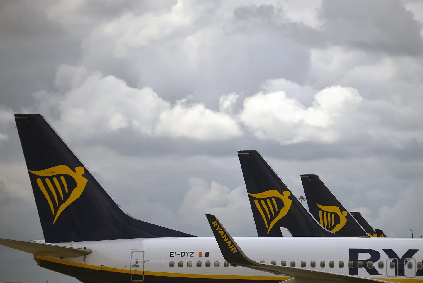Koroonaviiruse tõttu on Ryanair enamustel liinidel opereerimise peatanud.