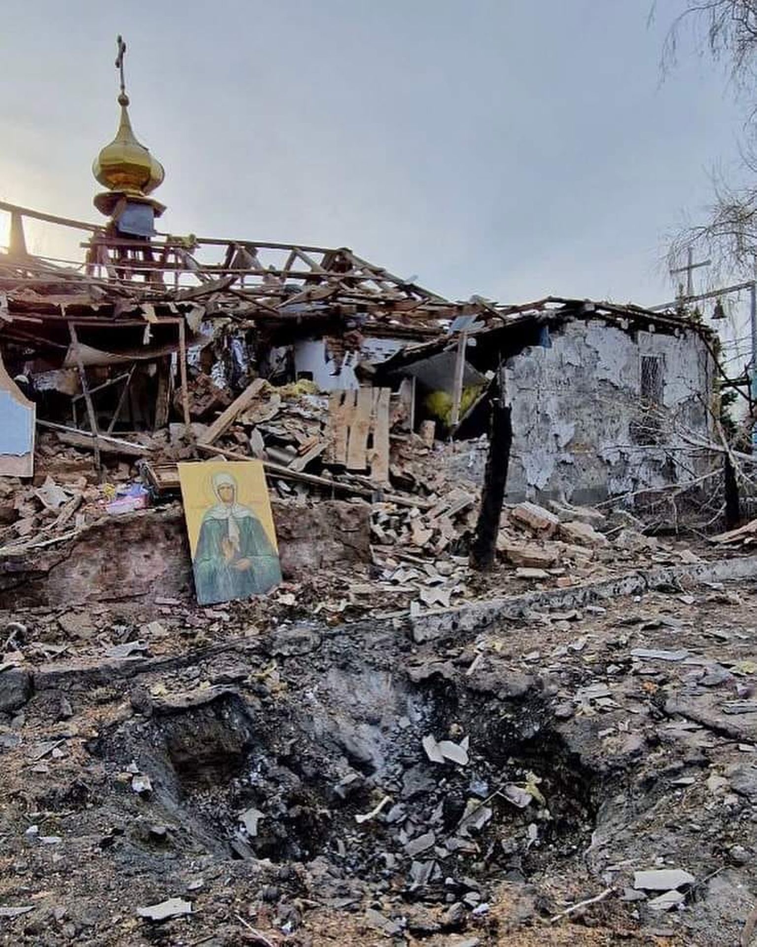 В Украине в пасхальную ночь была разрушена церковь