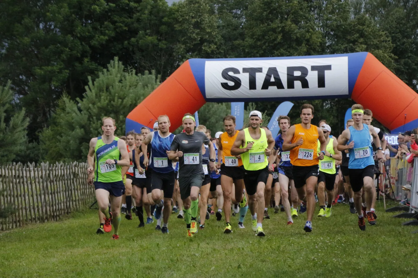Neljanda Rõuge viie järve jooksu start.